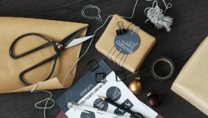 Étiquettes pour papier cadeau cadeau à imprimer gratuitement / myposter