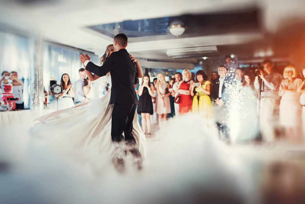 Hochzeitsbilder Ideen: Der Brautwalzer oder Hochzeitstanz im Fokus des Objektivs